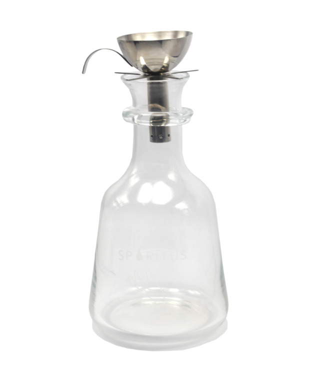 DECANTER
